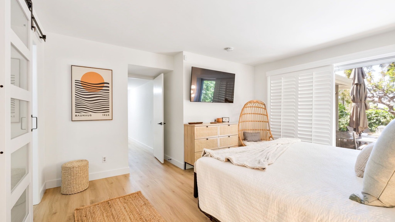 Photo of Bedroom in Studio City