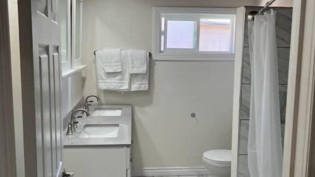 Photo of Bathroom in Hawthorne