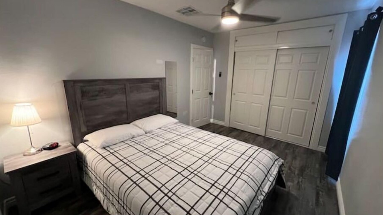Photo of Bedroom in Hawthorne