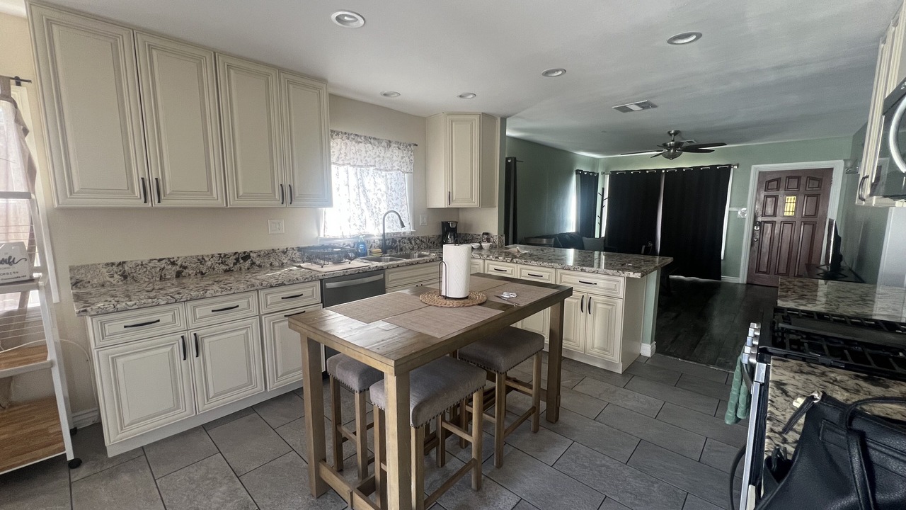 Photo of Kitchen in Hawthorne