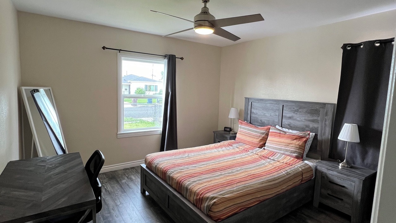 Photo of Bedroom in Hawthorne
