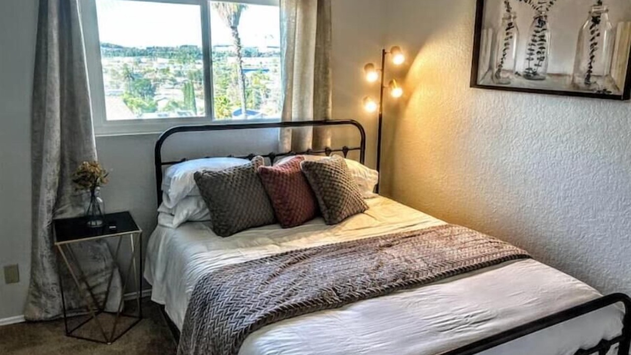 Photo of Bedroom in Escondido