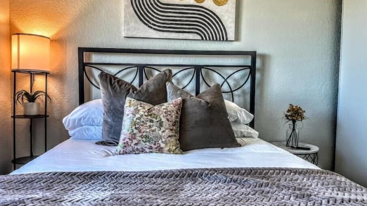 Photo of Bedroom in Escondido