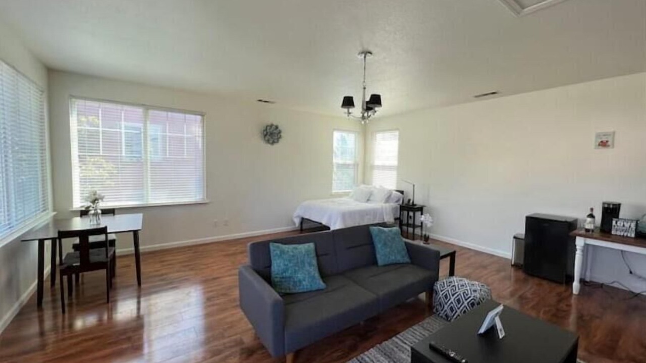 Photo of Livingroom in Santa Clara