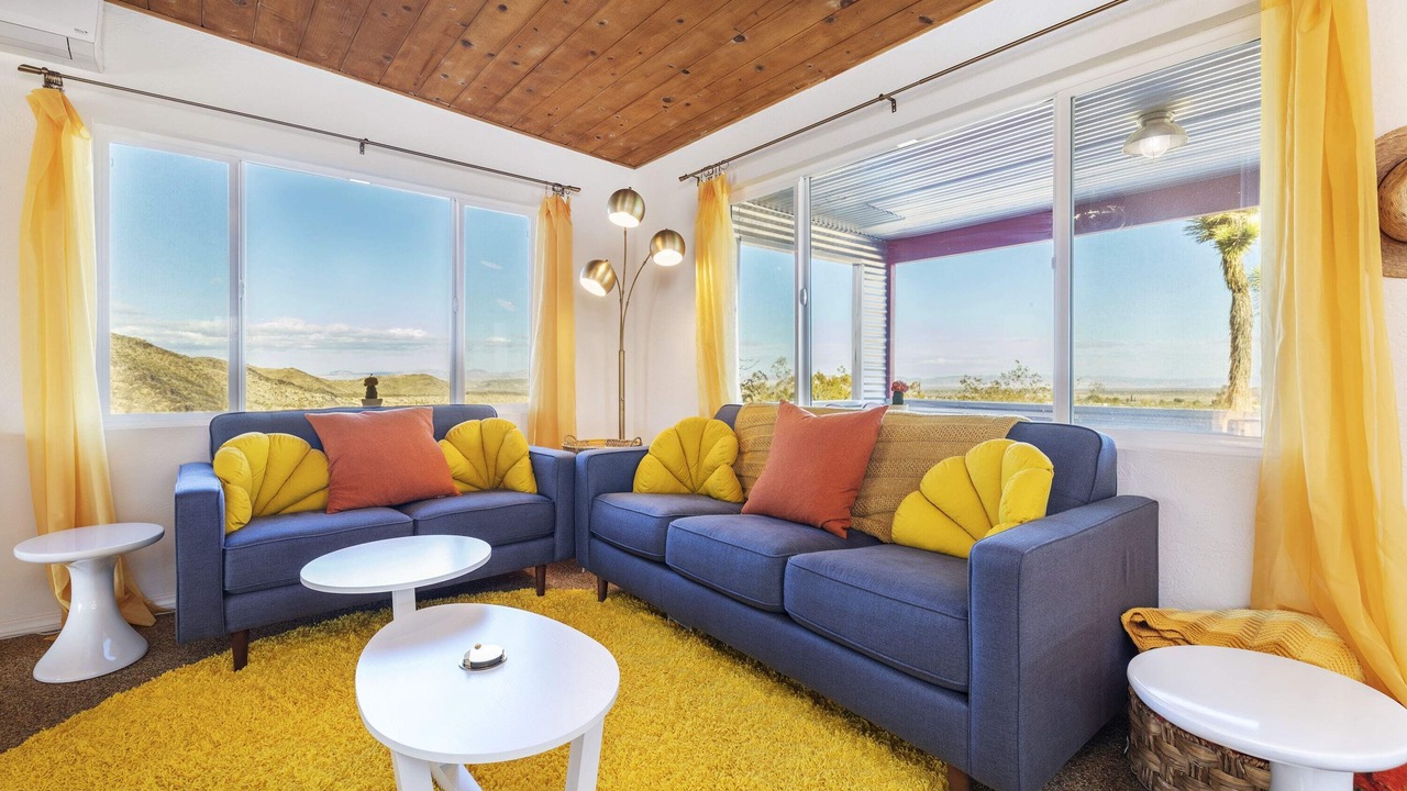 Photo of Livingroom in Yucca Valley