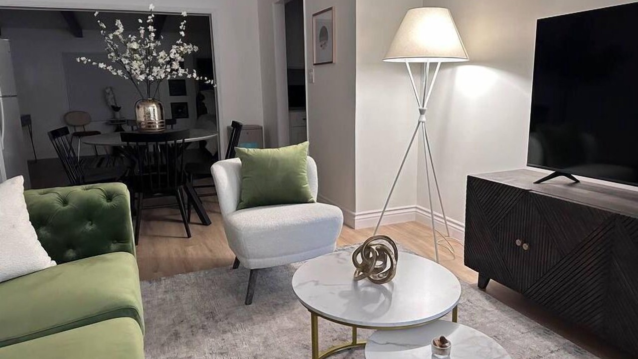 Photo of Livingroom in Ontario
