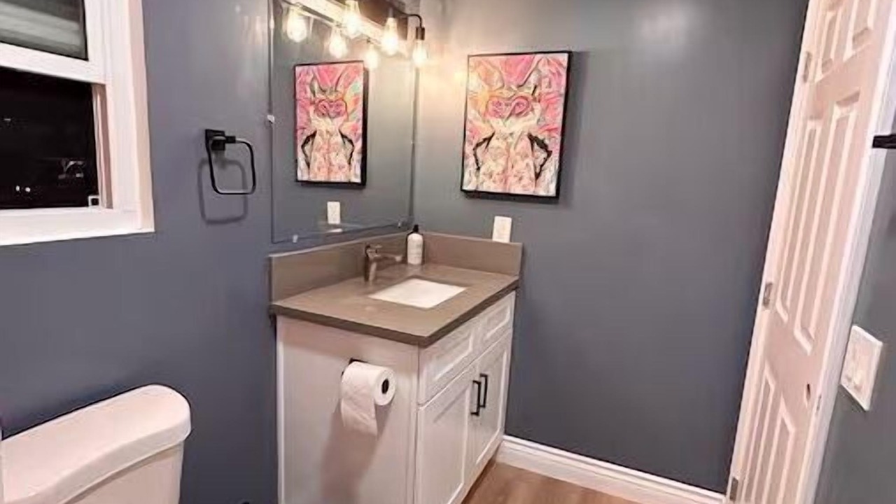 Photo of Bathroom in Ontario