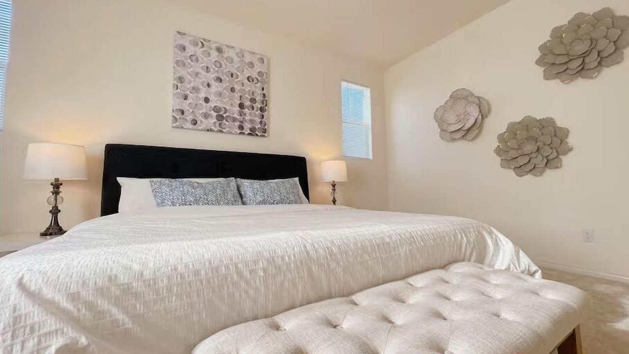 Photo of Bedroom in Hacienda Heights