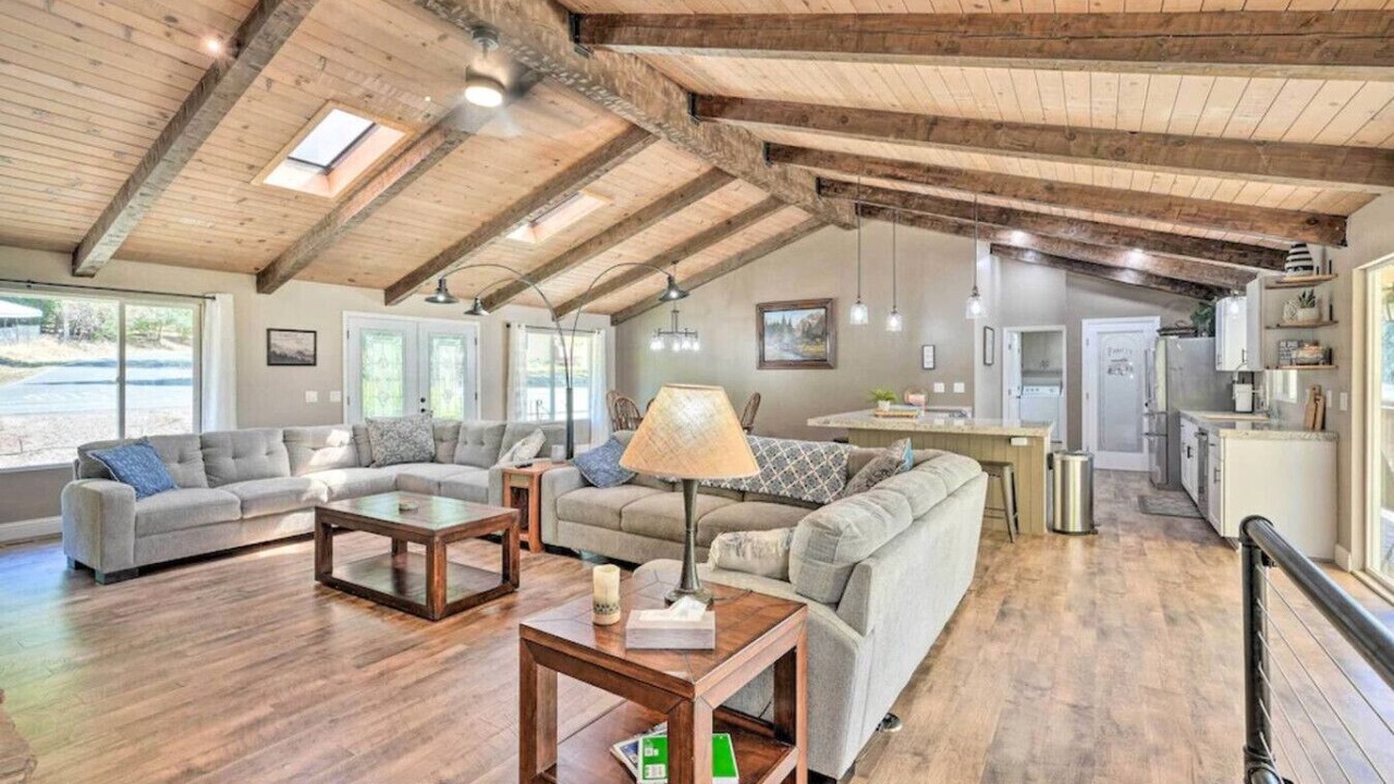 Photo of Livingroom in Glencoe