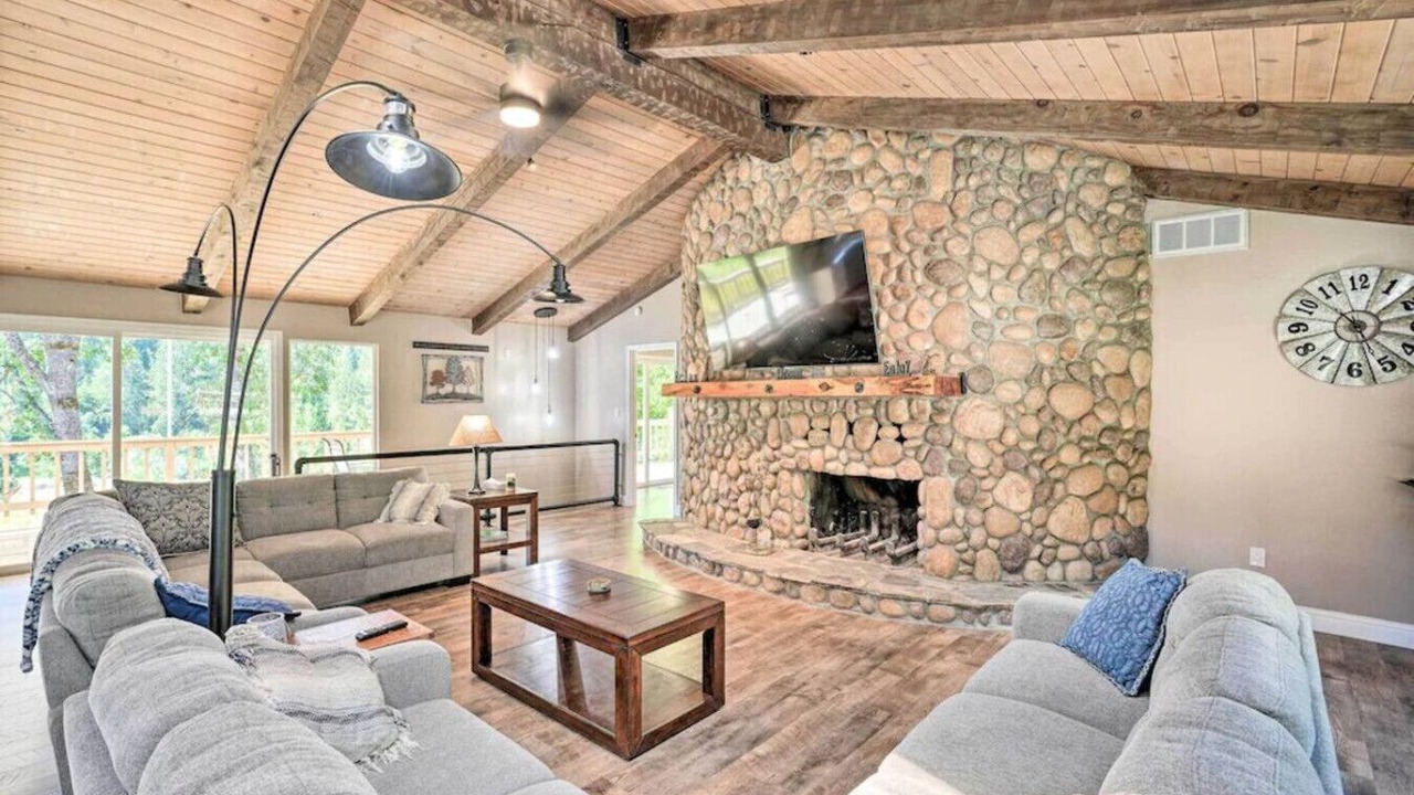 Photo of Livingroom in Glencoe