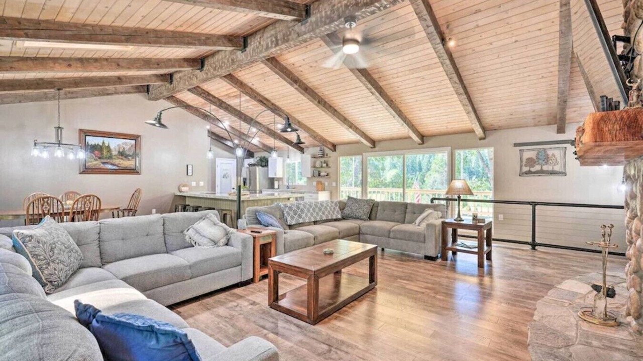 Photo of Livingroom in Glencoe