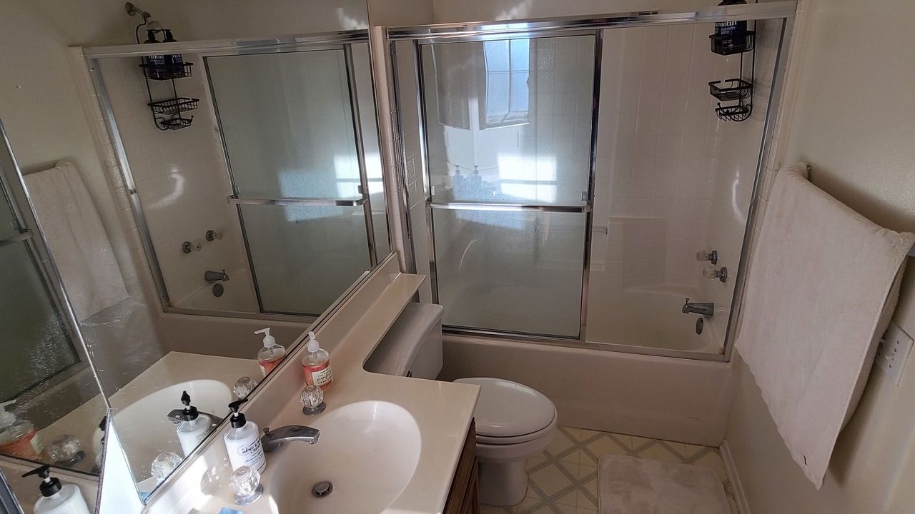 Photo of Bathroom in Laguna Niguel