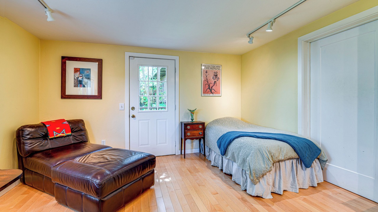 Photo of Bedroom in Almonte