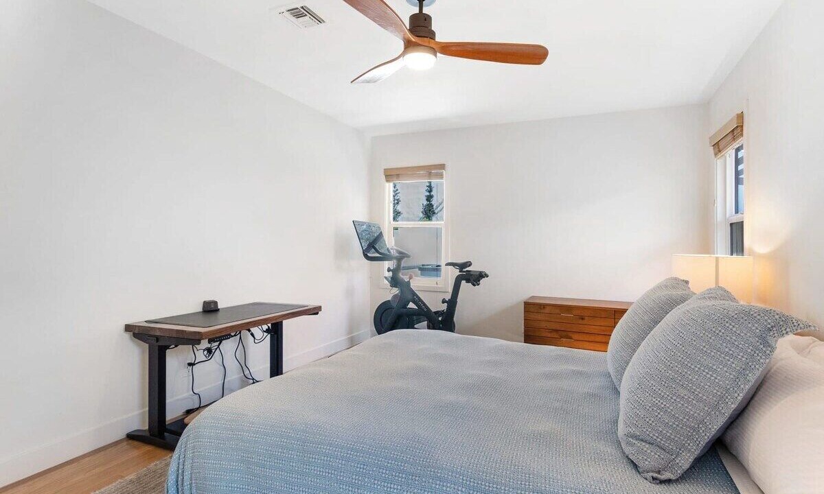 Photo of Bedroom in Beach Barber Tract
