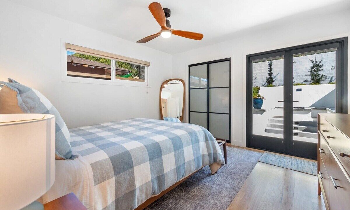 Photo of Bedroom in Beach Barber Tract