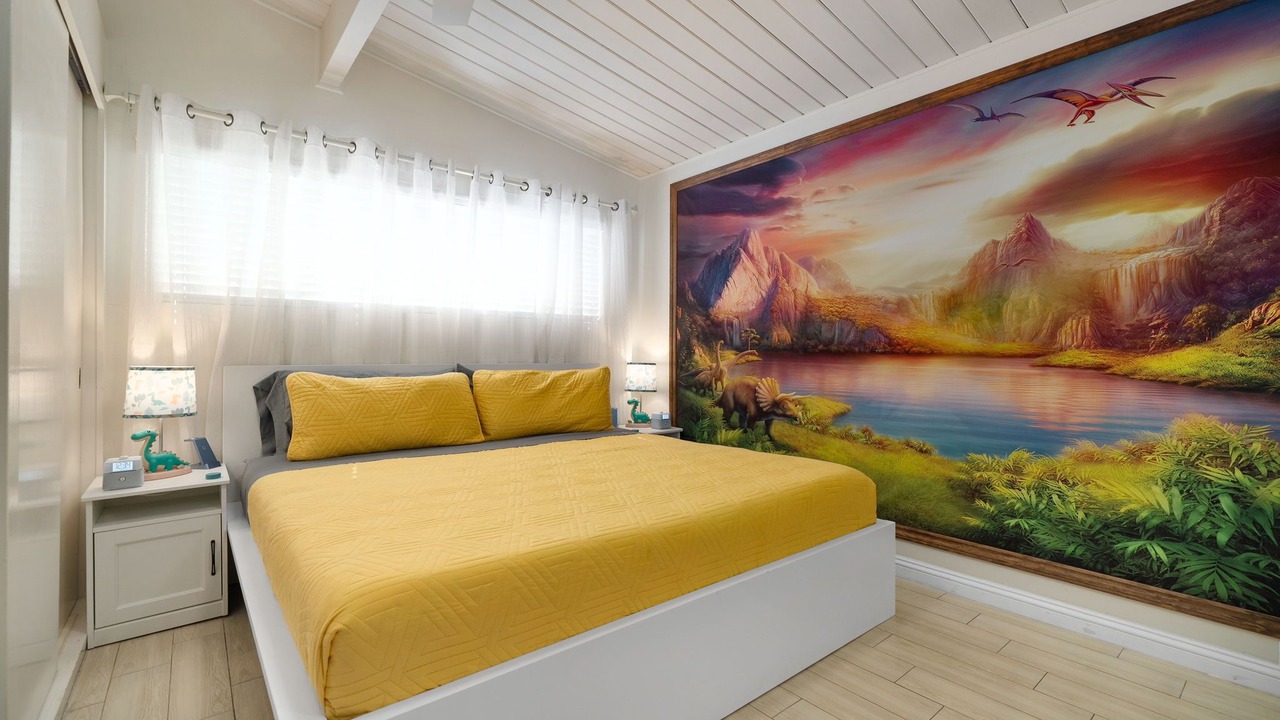 Photo of Bedroom in Anaheim Resort