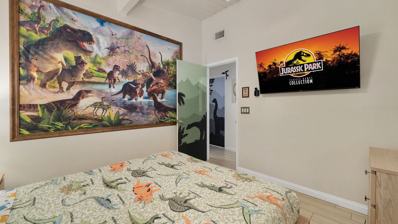 Photo of Bedroom in Anaheim Resort