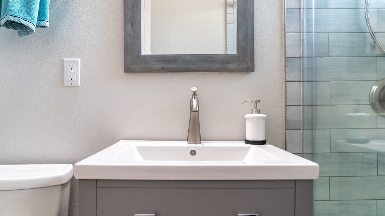 Photo of Bathroom in Anaheim Resort