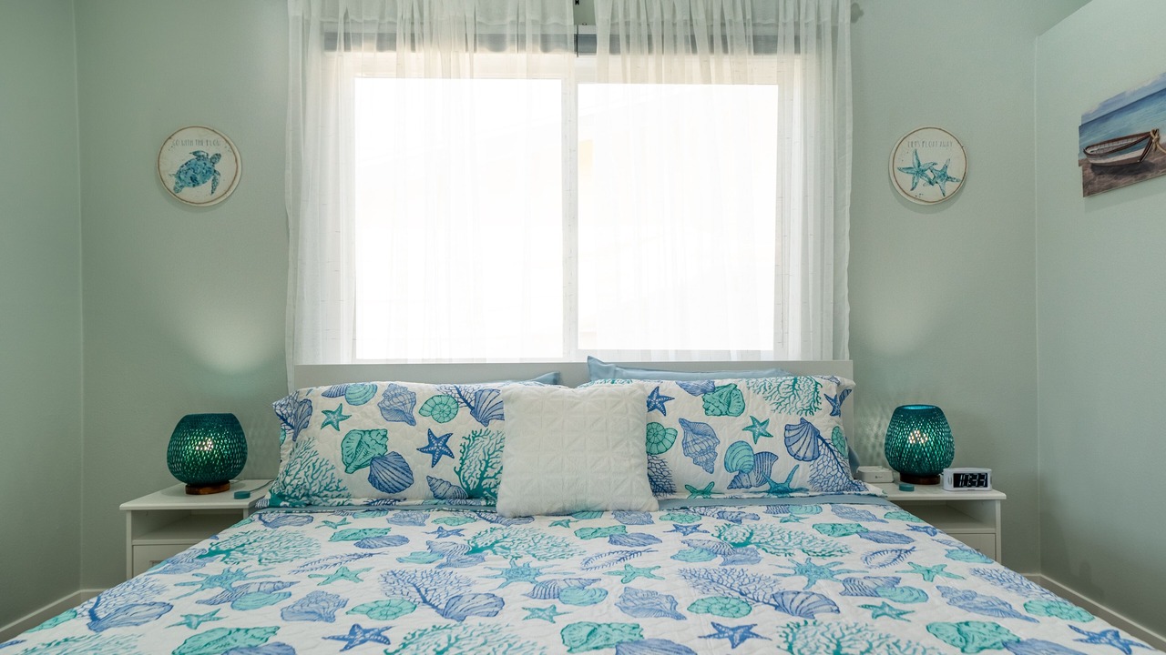 Photo of Bedroom in Anaheim Resort