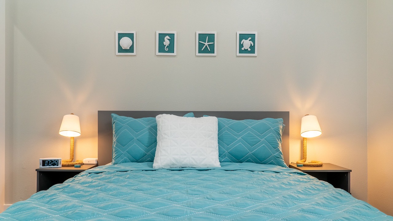 Photo of Bedroom in Anaheim Resort