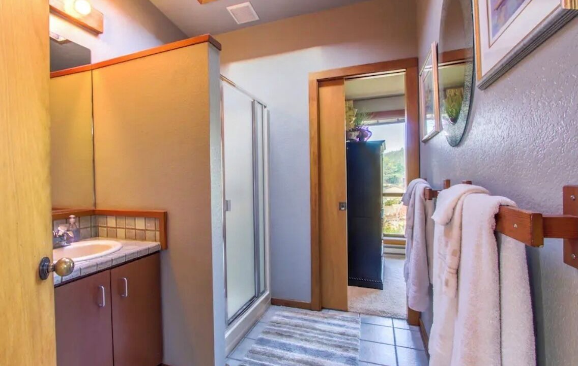 Photo of Bathroom in Gualala