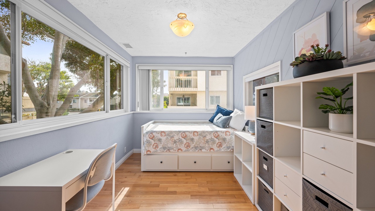 Photo of Bedroom in University City