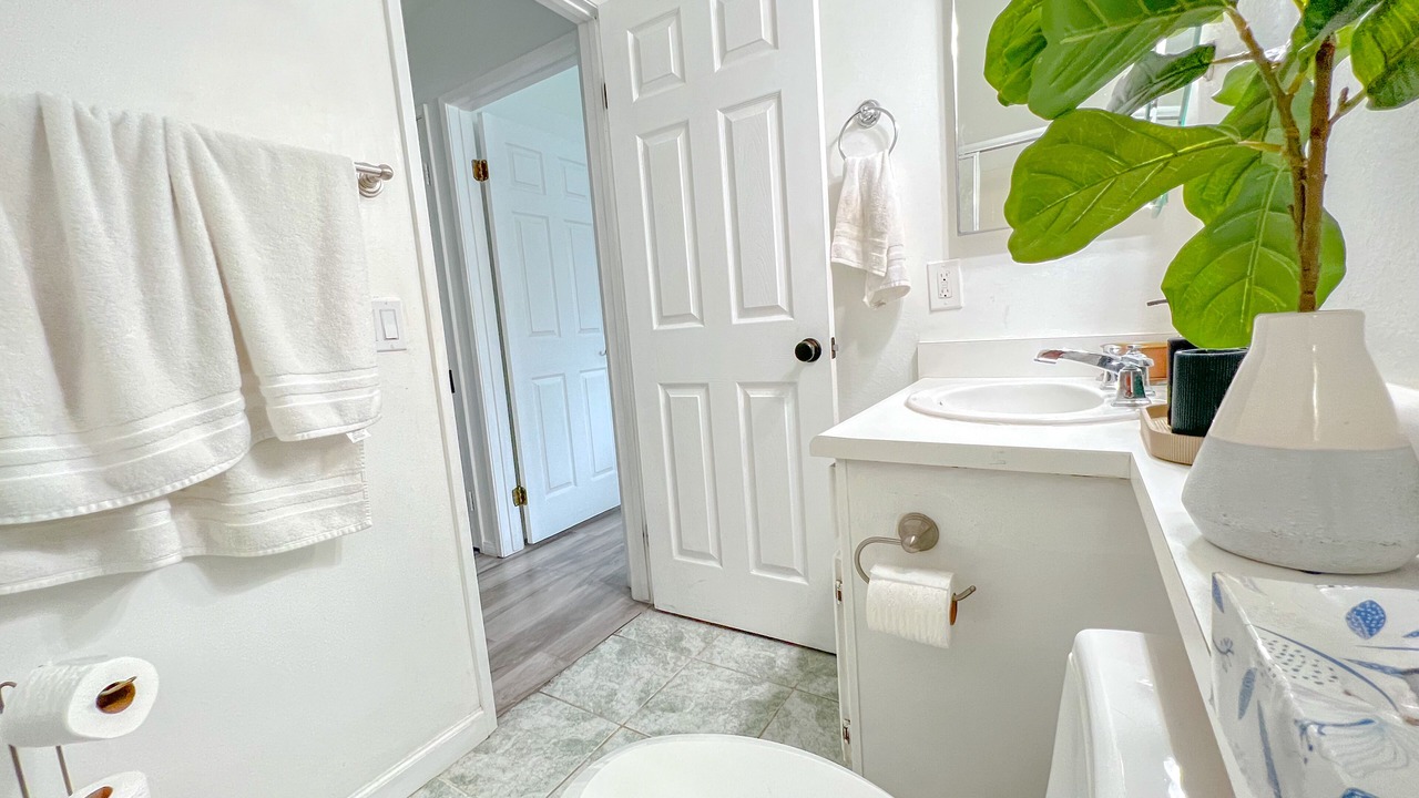 Photo of Bathroom in Palmdale