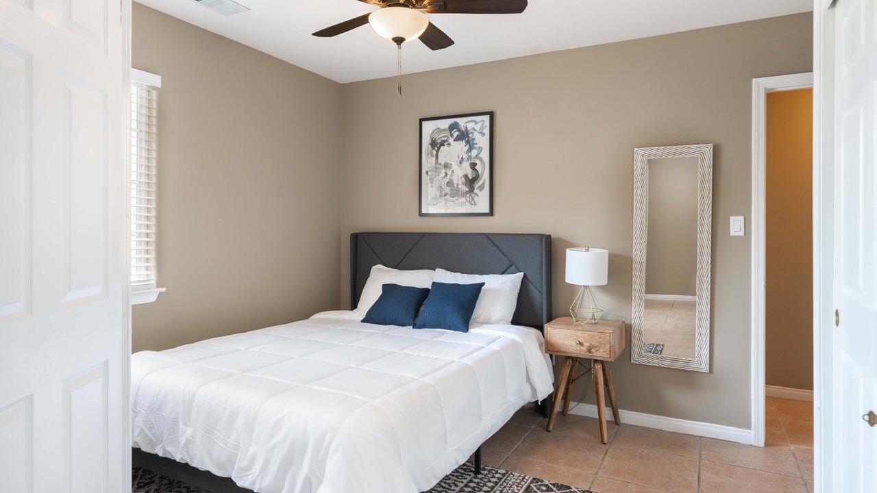 Photo of Bedroom in Pumpkin Center