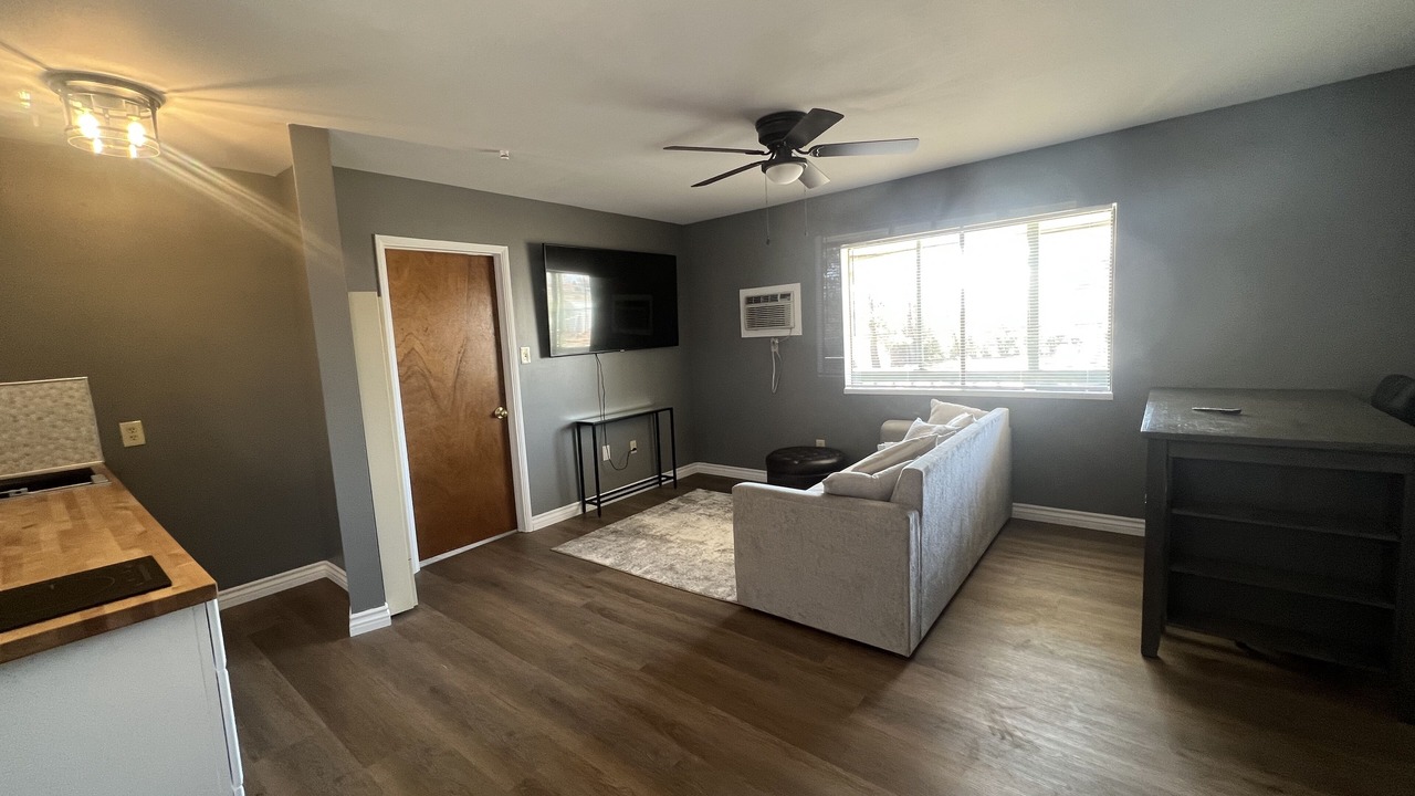 Photo of Livingroom in Hesperia