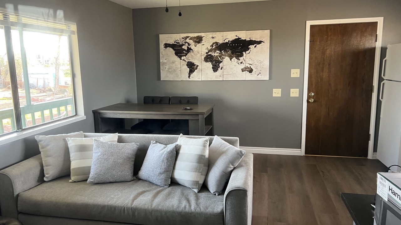 Photo of Livingroom in Hesperia