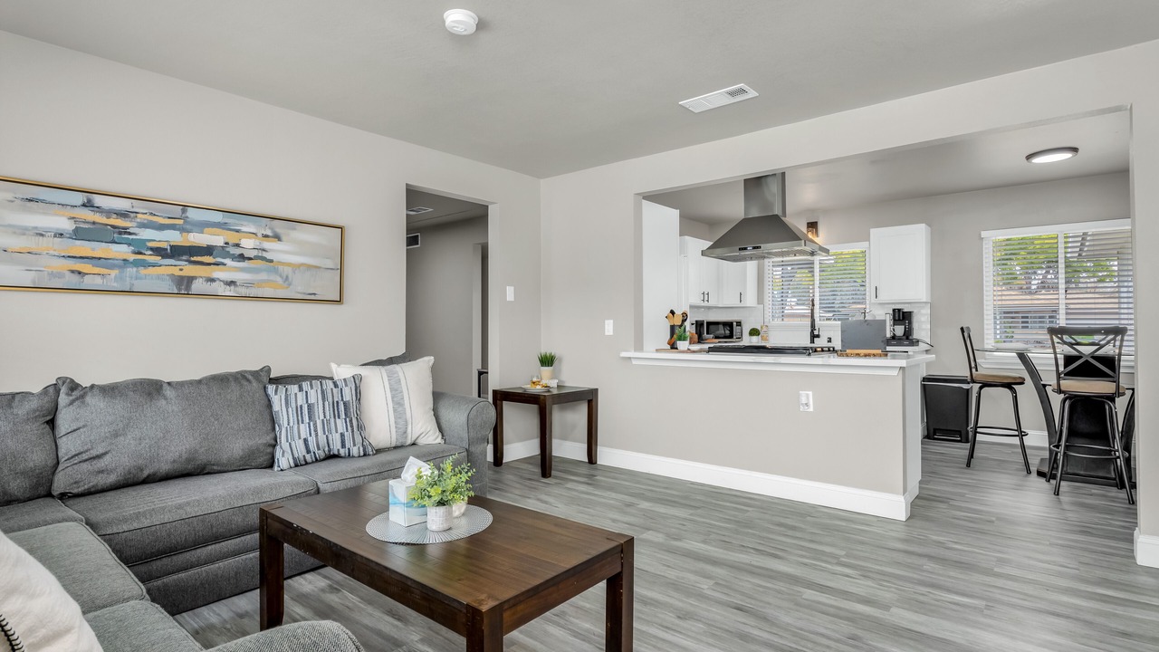 Photo of Livingroom in Raisin