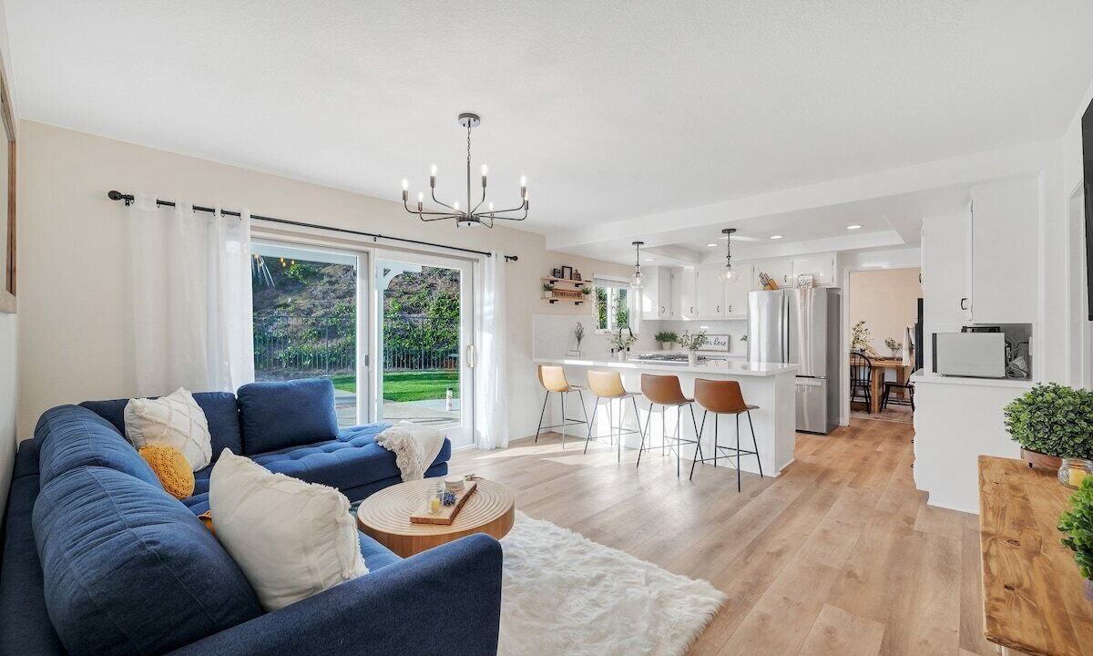 Photo of Livingroom in Thousand Oaks