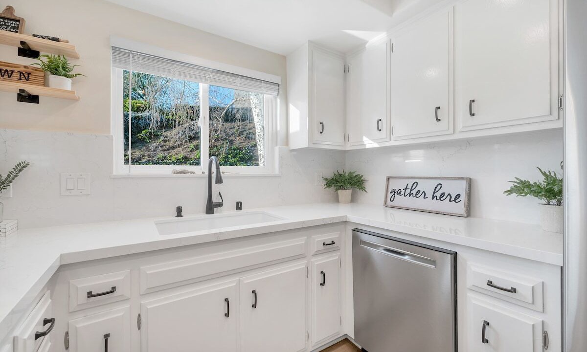 Photo of Bathroom in Thousand Oaks