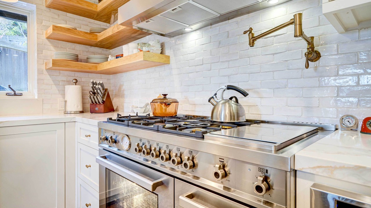 Photo of Kitchen in Upper Rockridge