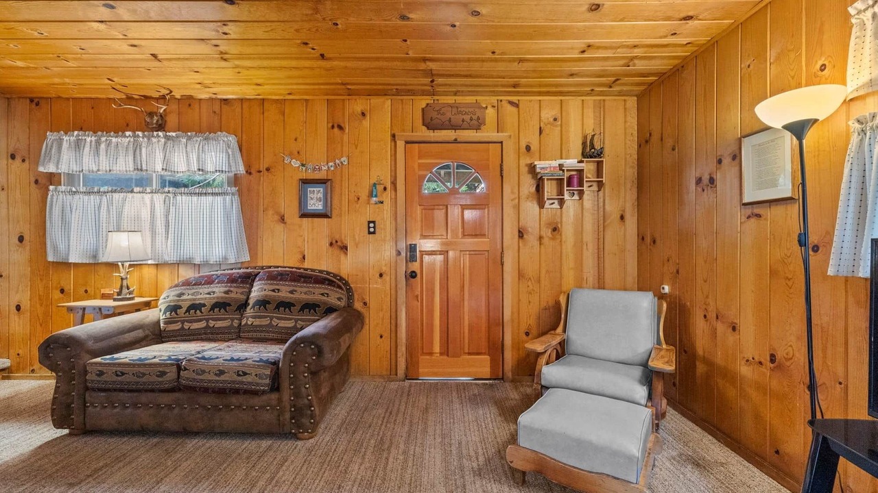 Photo of Bedroom in Strawberry