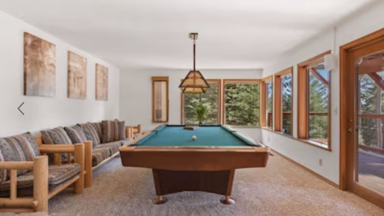 Photo of Outdoor in Kingswood Estates