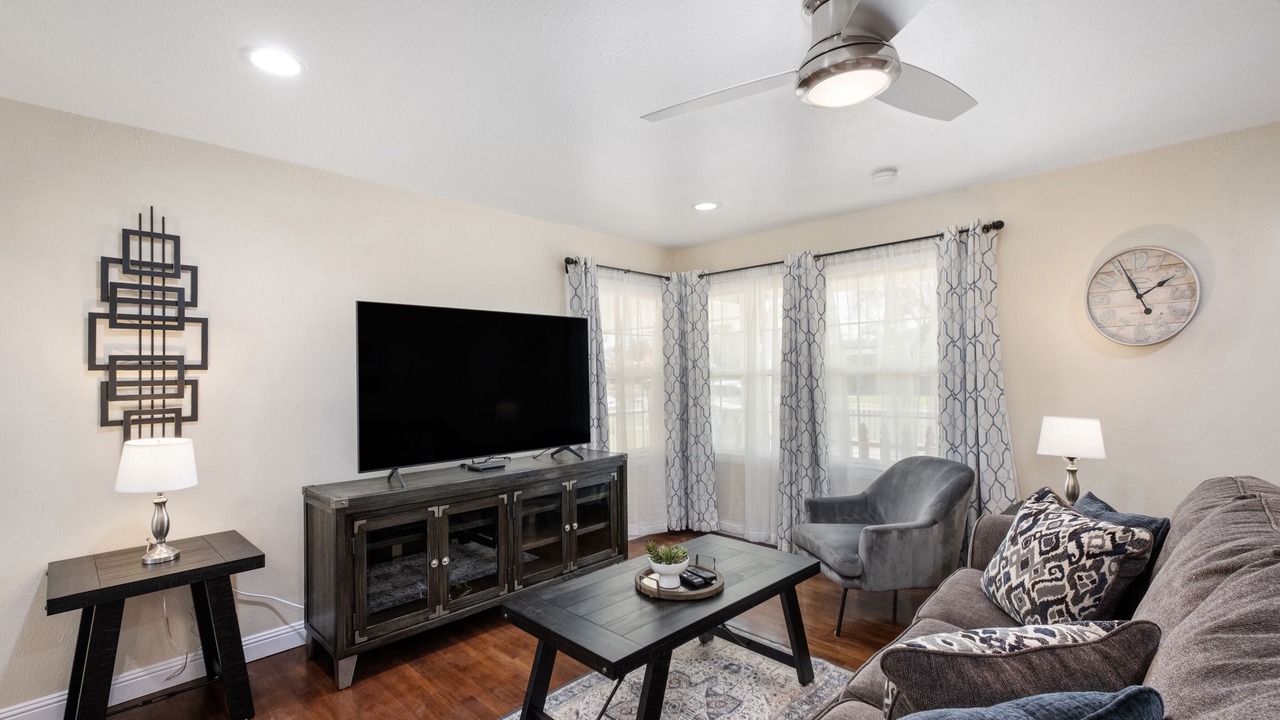 Photo of Livingroom in Fresno