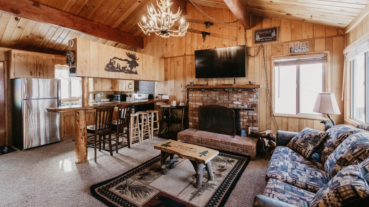 Photo of Bedroom in Moonridge