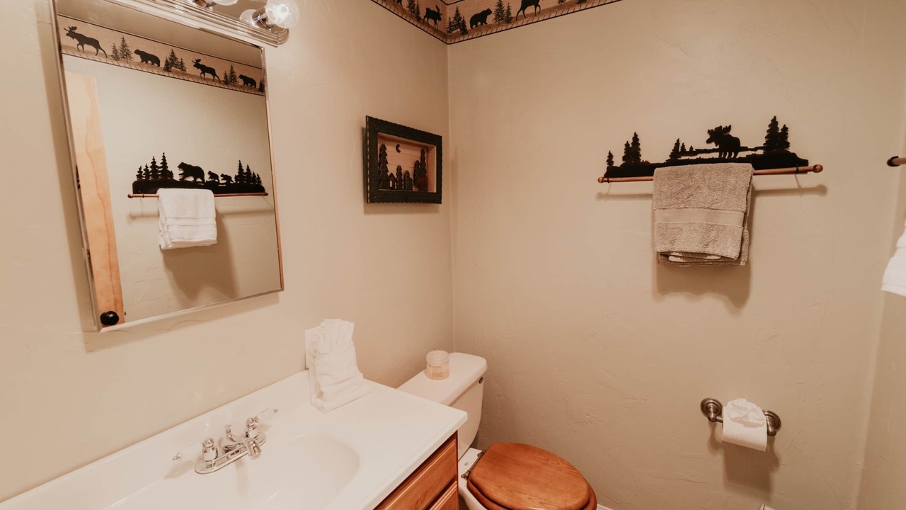Photo of Bathroom in Moonridge