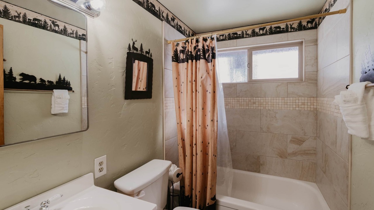Photo of Bathroom in Moonridge