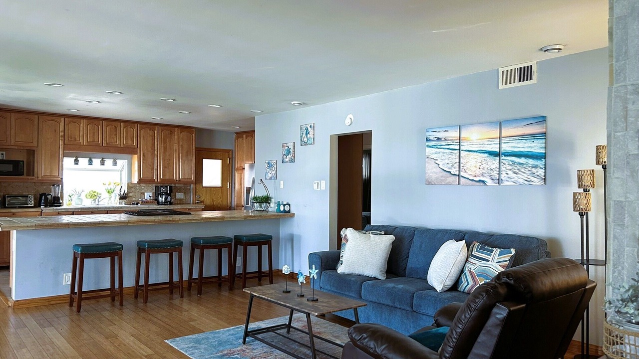 Photo of Livingroom in Playa Del Rey