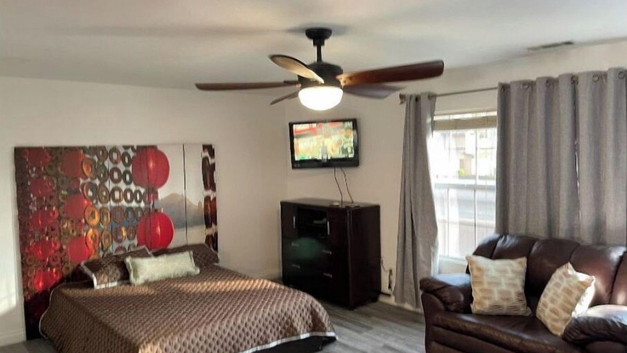 Photo of Bedroom in Home Gardens