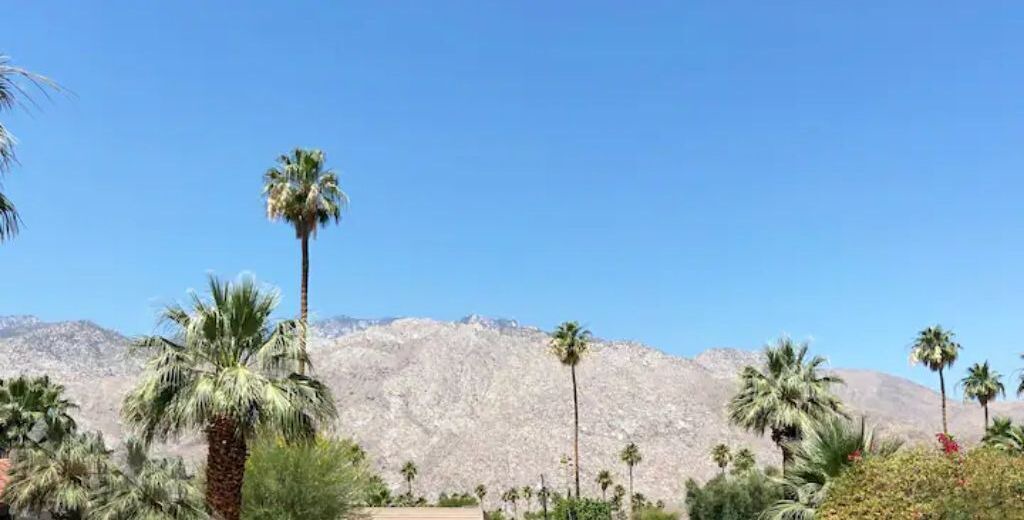 Photo of Outdoor in Warm Sands