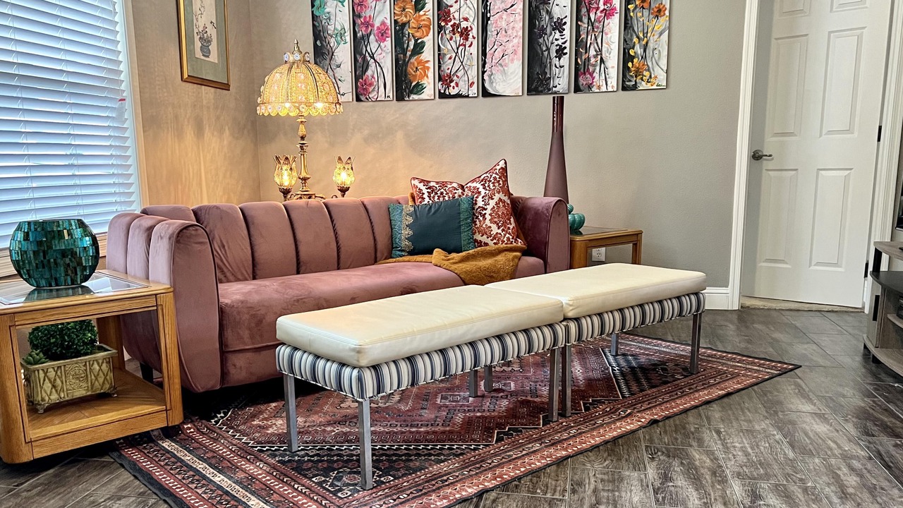 Photo of Livingroom in North Central