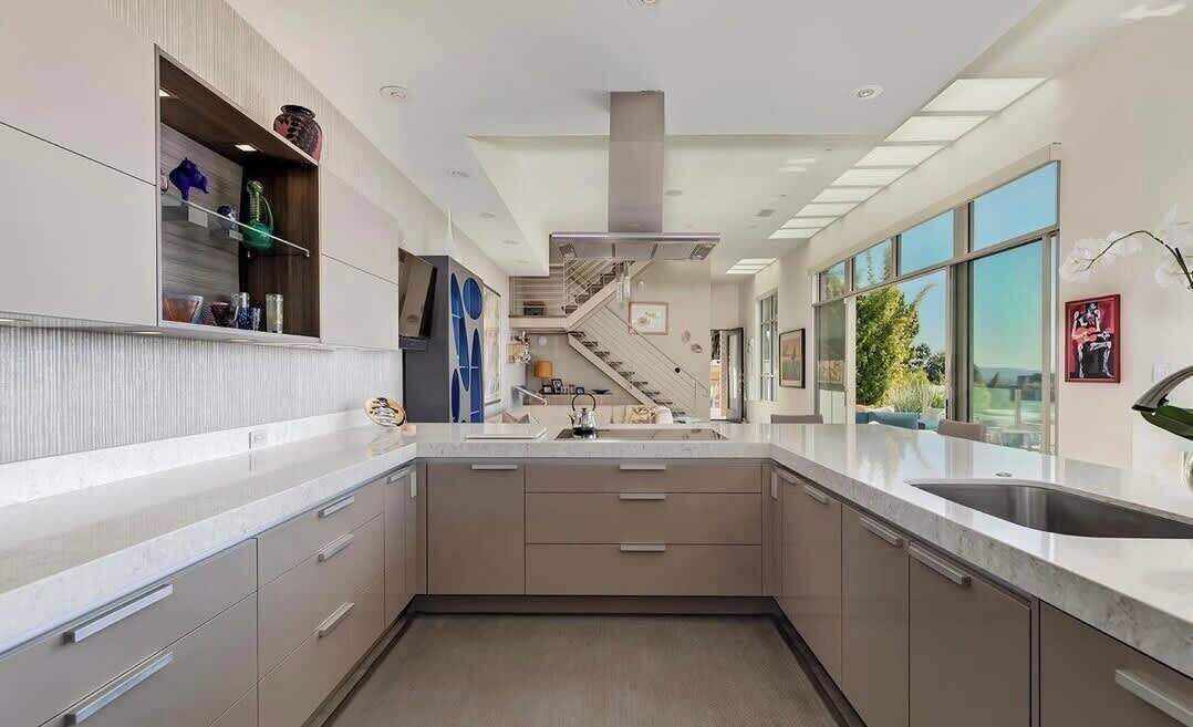 Photo of Kitchen in Hollywood Hills West