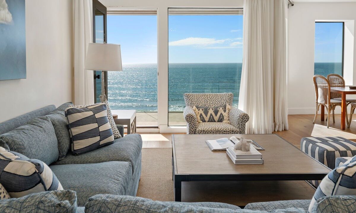 Photo of Livingroom in Solana Beach
