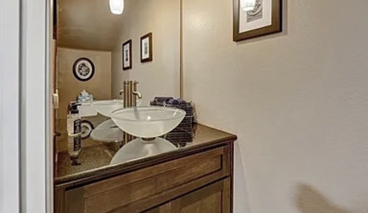 Photo of Bathroom in Laguna Beach