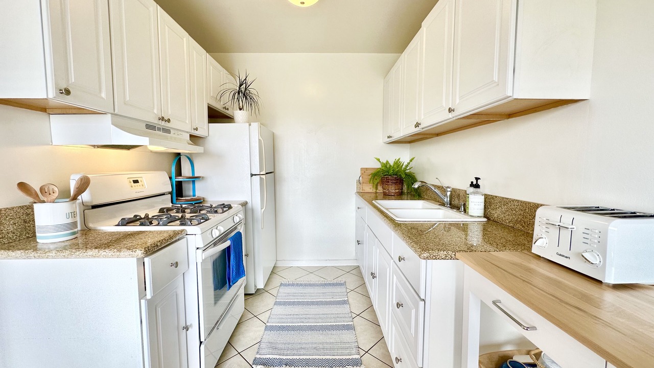 Photo of Kitchen in Sawtelle
