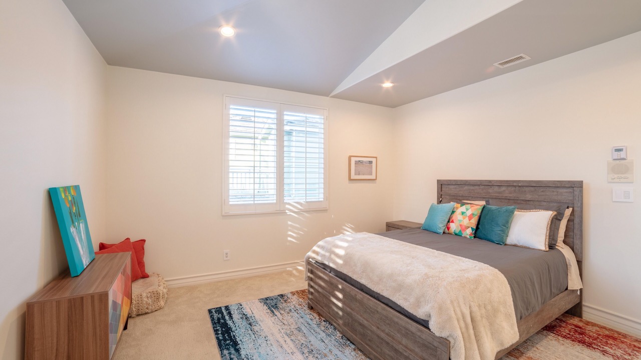 Photo of Bedroom in Tree Section