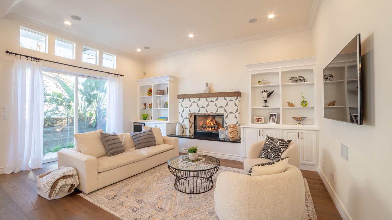 Photo of Livingroom in Tree Section